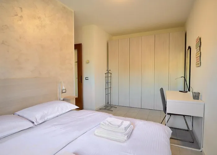 Apartment Forum III