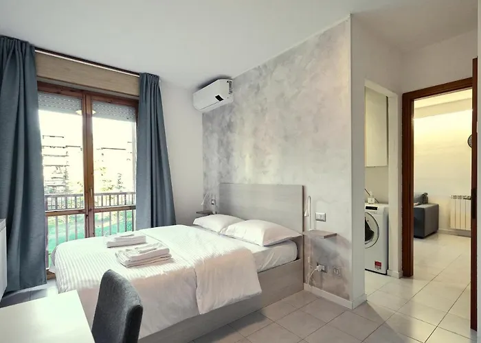Apartment Forum III
